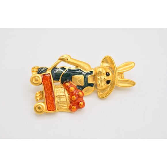 Danecraft Vintage Farmer Bunny Pin Brooch Gold Spring Rabbit Easter Signed A21 - Picture 3 of 12